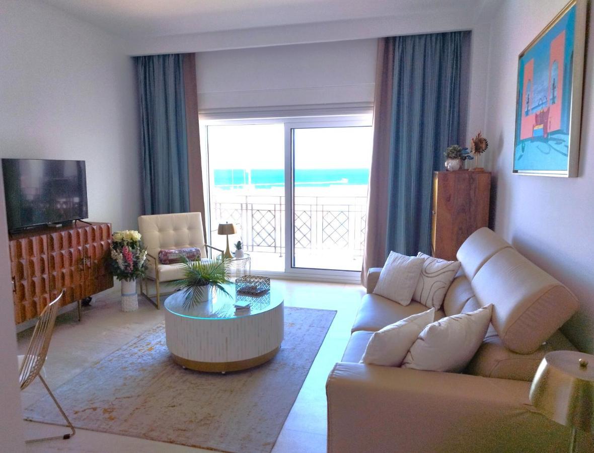 Potato Beach Apartment At Beach Front & Sea View Lagos Esterno foto